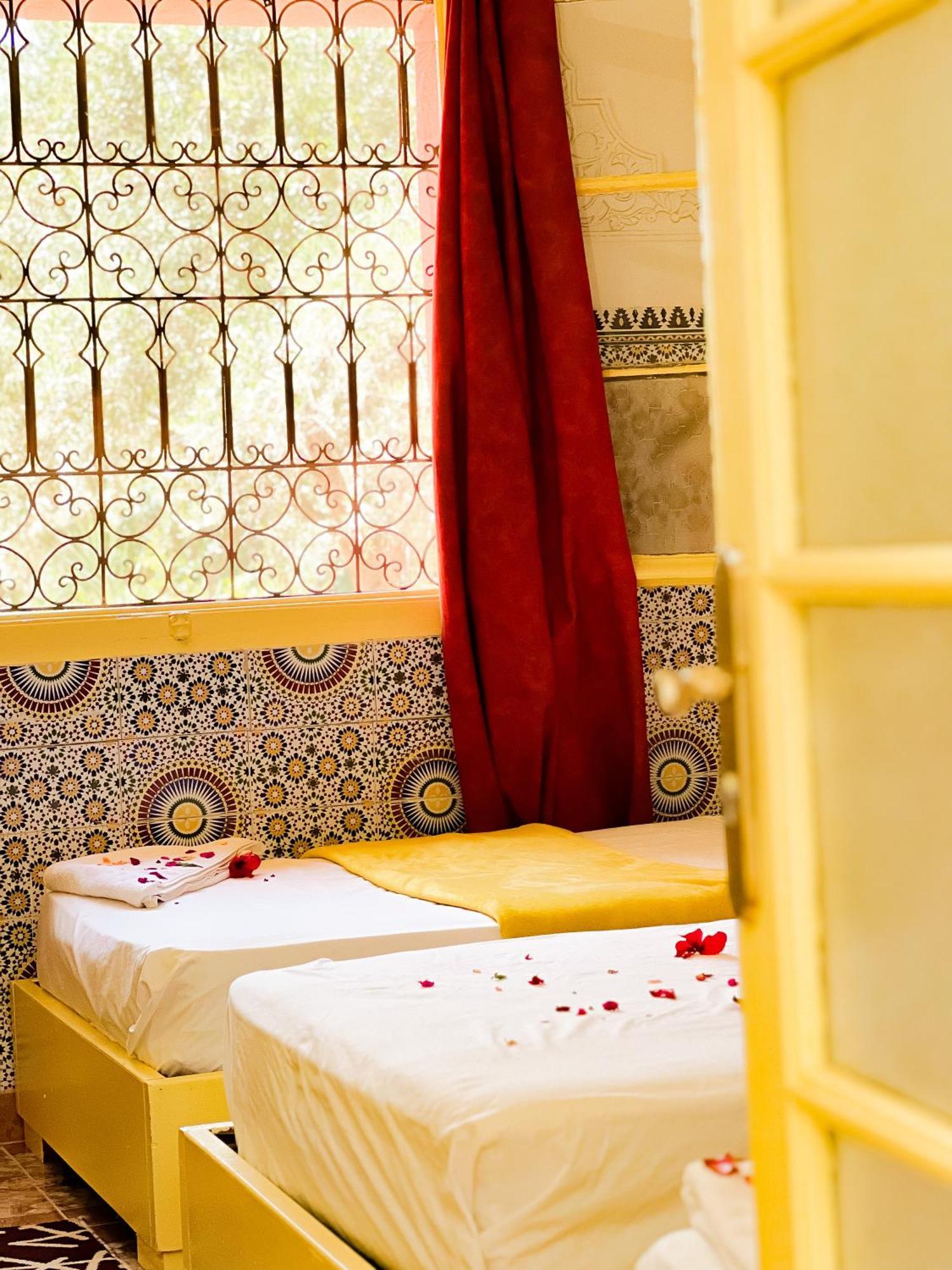 Guest House Qodwa Sidi Abdallah Ghiat Eksteriør bilde