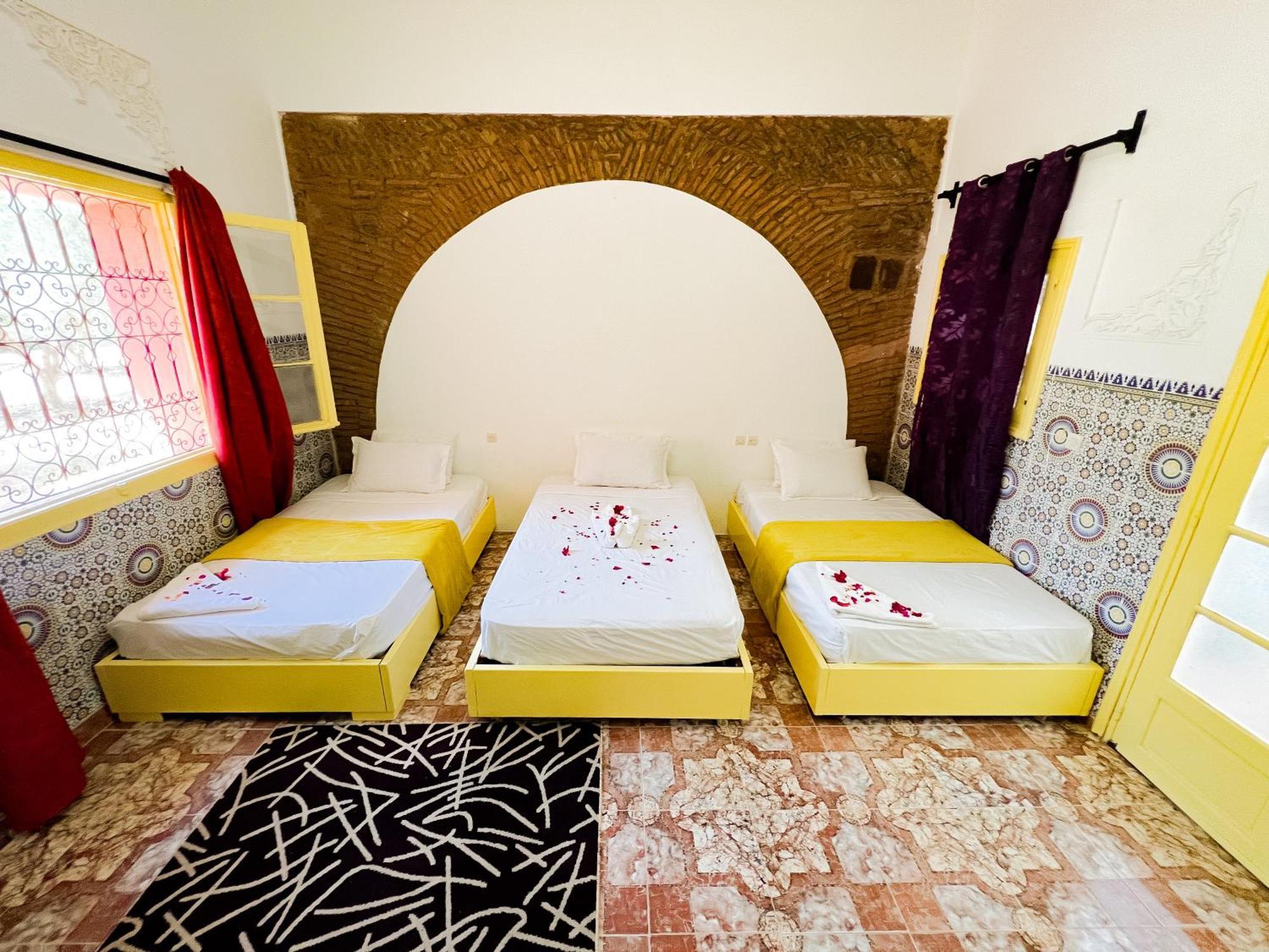 Guest House Qodwa Sidi Abdallah Ghiat Eksteriør bilde