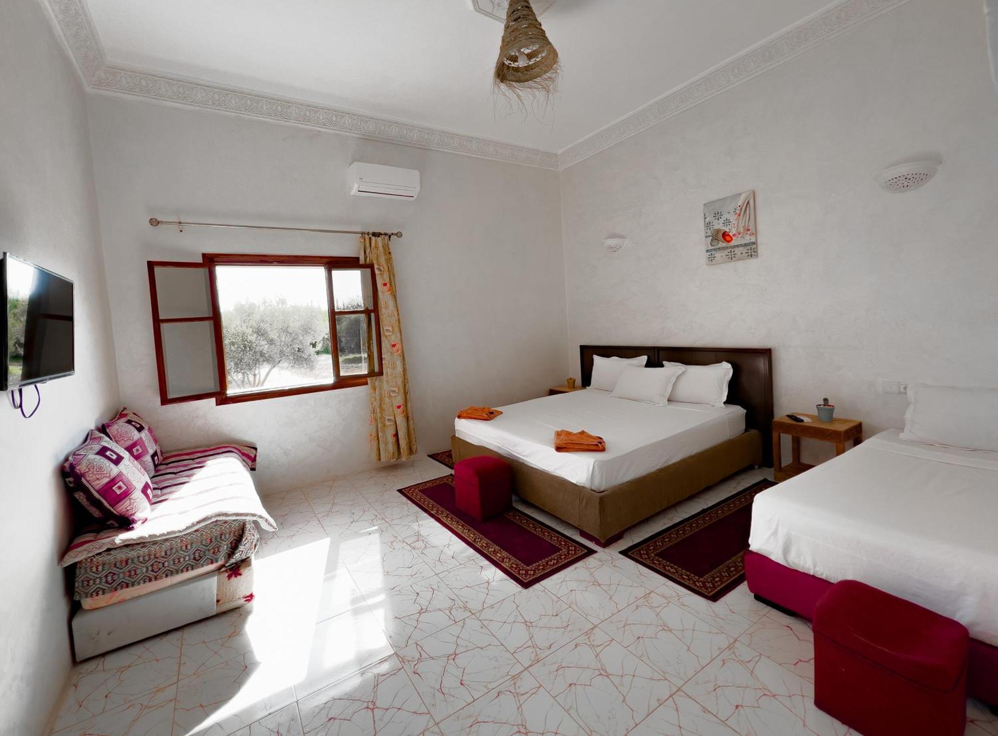 Guest House Qodwa Sidi Abdallah Ghiat Eksteriør bilde