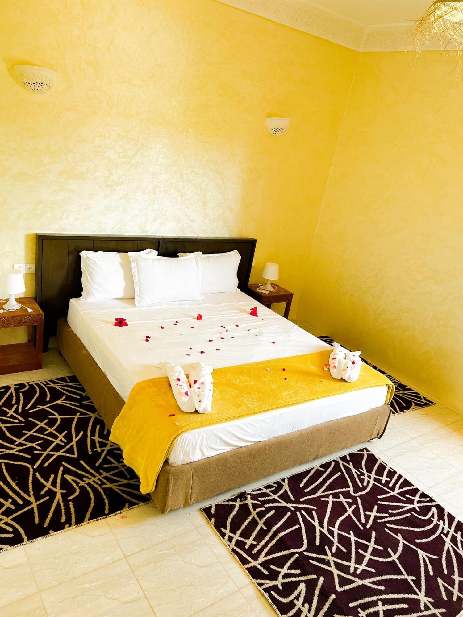 Guest House Qodwa Sidi Abdallah Ghiat Eksteriør bilde